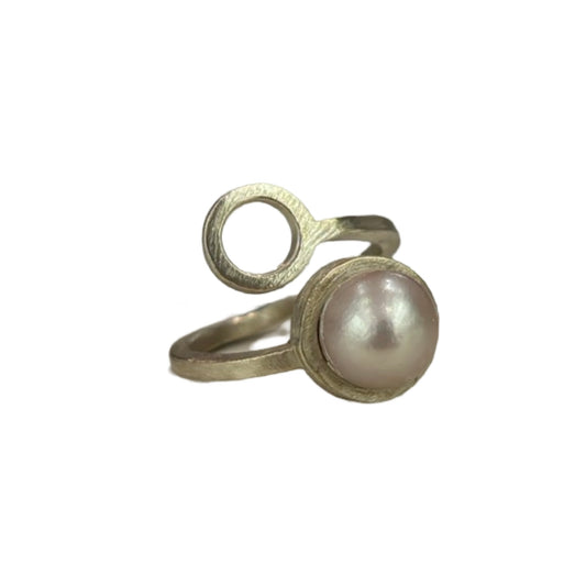 Anello 8 Verticale in Argento con Perla