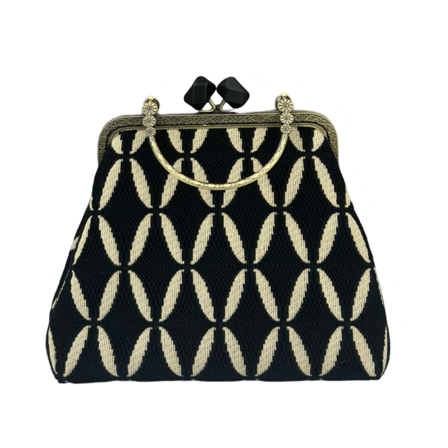 Cecilia Kenya Vertical